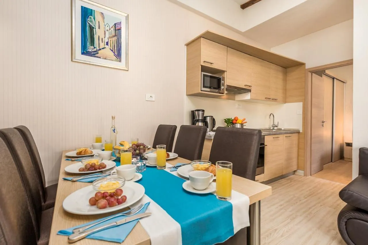 Lando Resort Kampor 0*,  Croazia